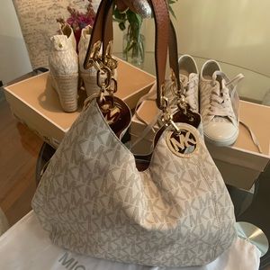 Michael Kors large Shoulder Tote